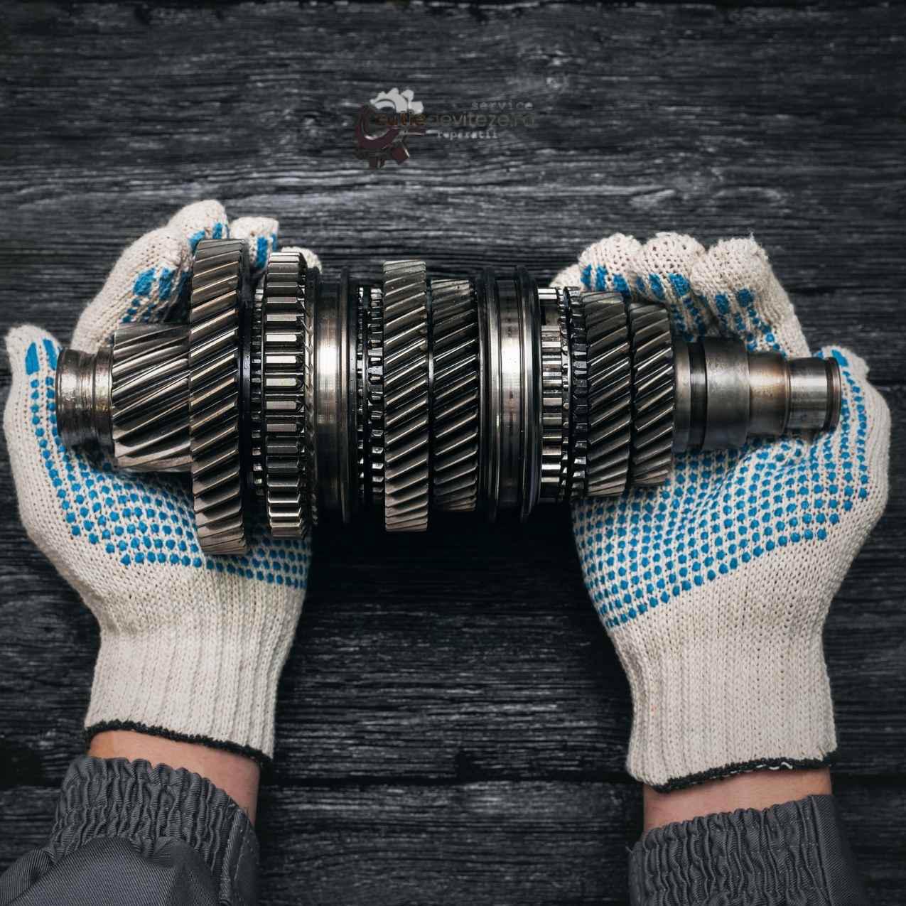 Simptomele unei cutii de viteze defecte: Cum eviti o factura uriasa de service