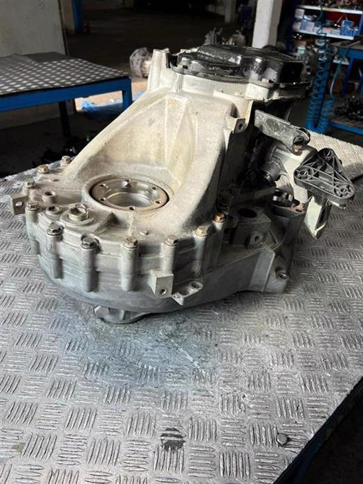 Cutie de viteze VW Transporter T5 2.0D 5 viteze LRS